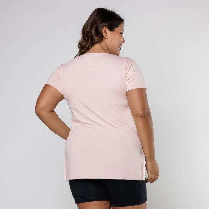 Blusa de Manguinha Nude Tapa Bumbum Fenda Lateral
