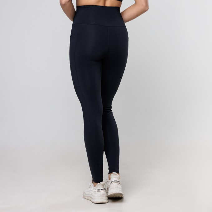 Legging Essential com Bolso Preto
